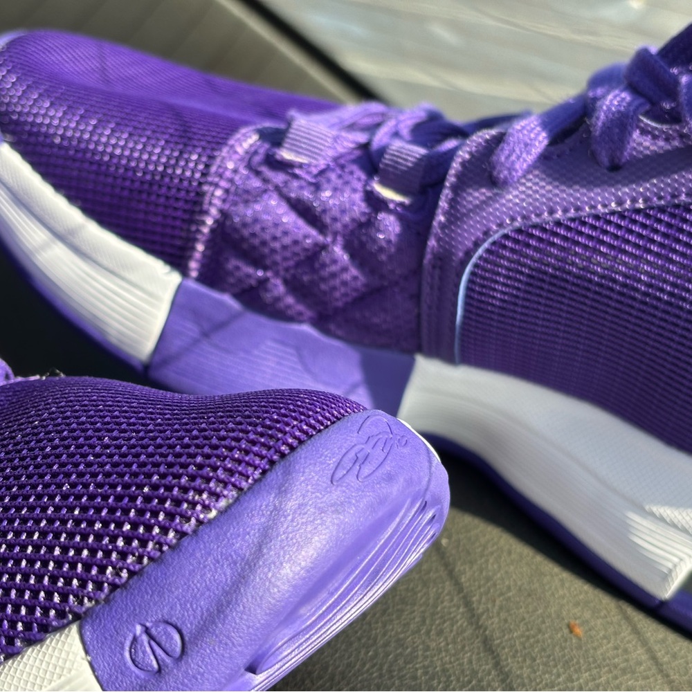 Nike LeBron Witness 8 Men’s Basketball Shoes – Size 12 (EU 46) – Purple Colorway